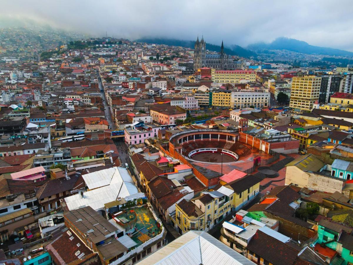 Vibes Aurik Hotel Quito Kültér fotó